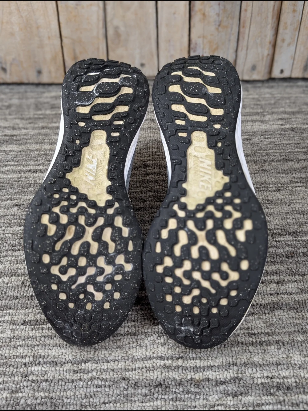 Nike: Revolution 6 Next Nature - DD1096-008 - Size 5.5Y/7 Women